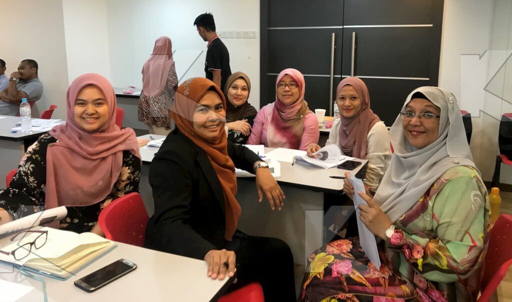 Kognifi latihan kemahiran digital untuk transformasi digital dan Digitalization